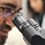 HIV'in Vücutta Gizlenme Yolu Keşfedildi
